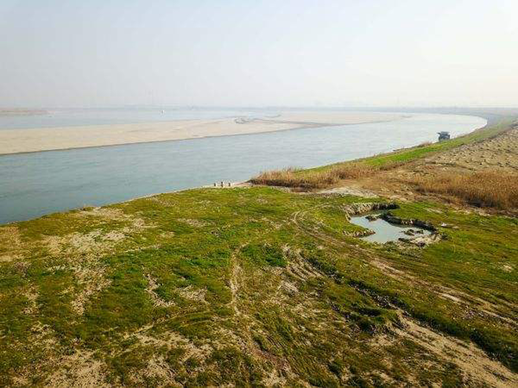 三峽後續工作(zuò)長江中下(xià)遊影響處理(lǐ)湖南(nán)段二期河(hé)道整治工程